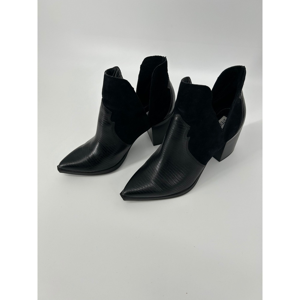 Steve Madden Chaya Black Faux Leather Suede V-Cut Ankle Boots 9.5M